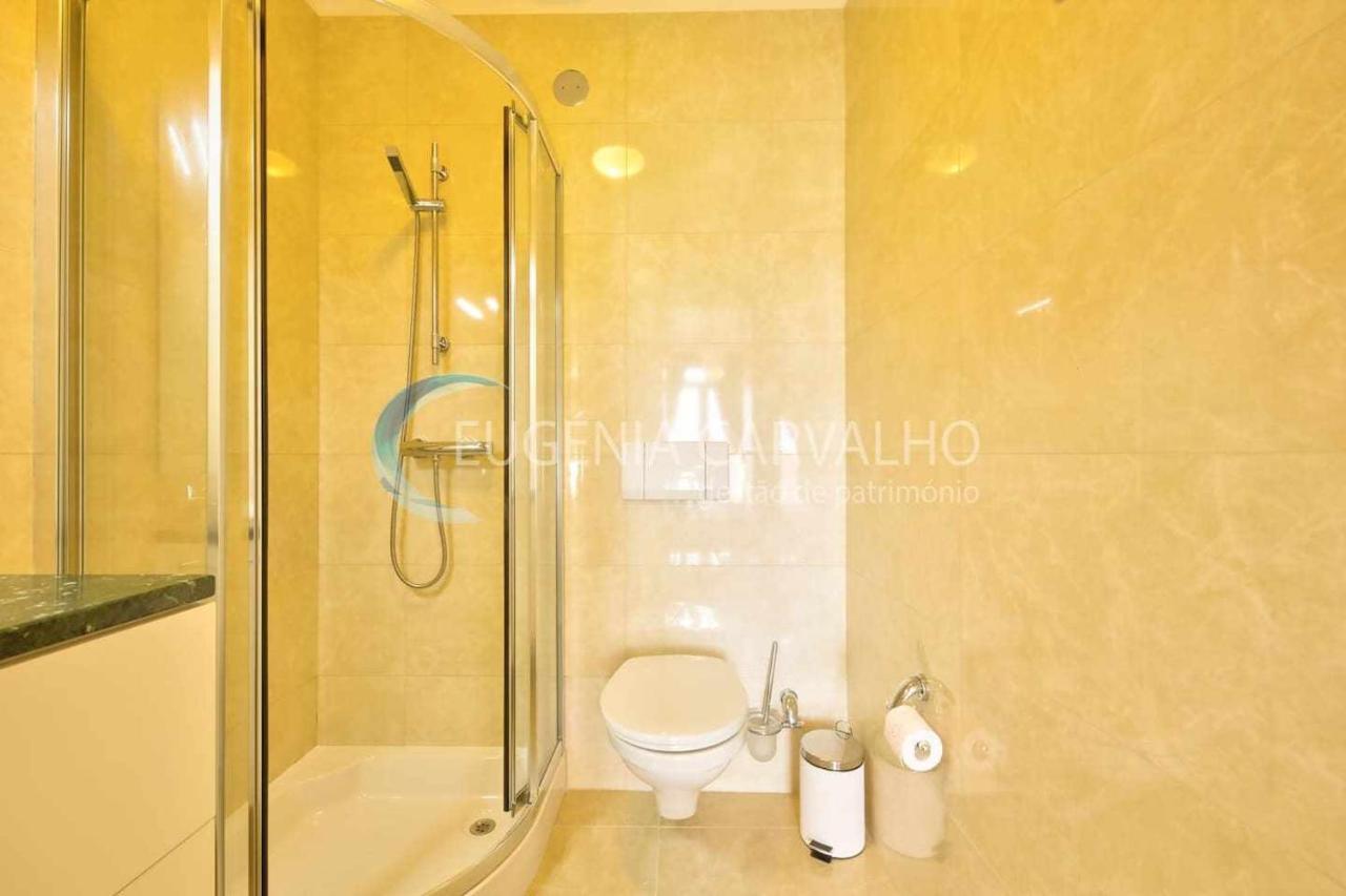Appartamento Ria Charme Apartamento No Centro Da Cidade Aveiro Esterno foto