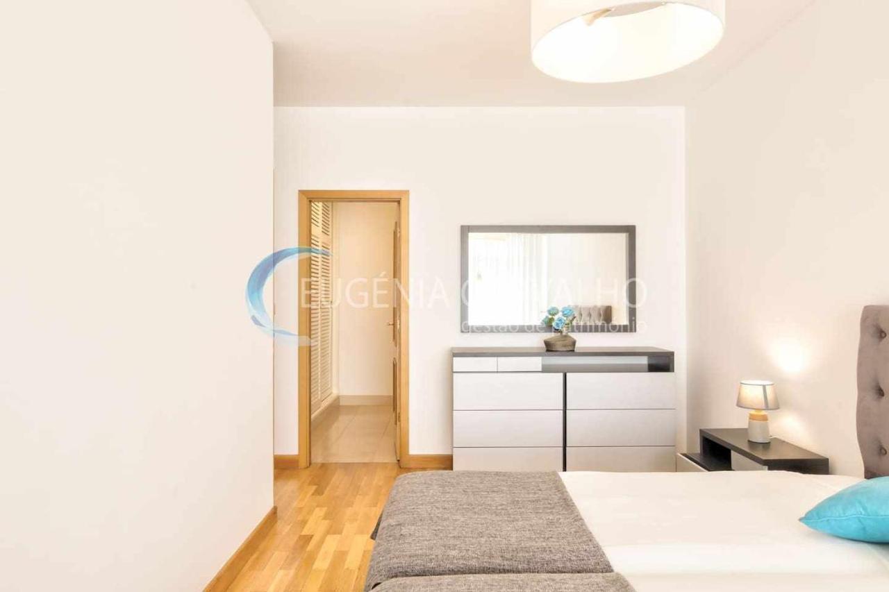 Appartamento Ria Charme Apartamento No Centro Da Cidade Aveiro Esterno foto