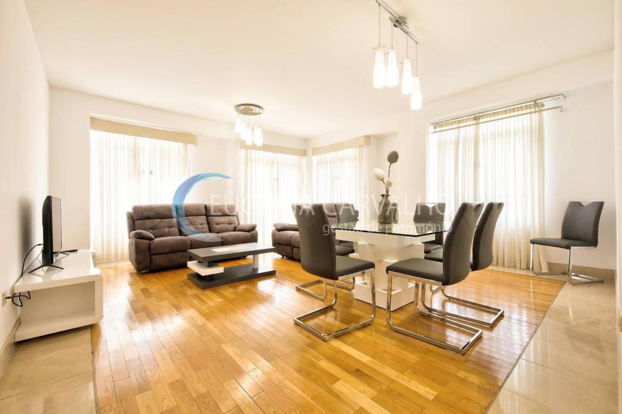 Appartamento Ria Charme Apartamento No Centro Da Cidade Aveiro Esterno foto